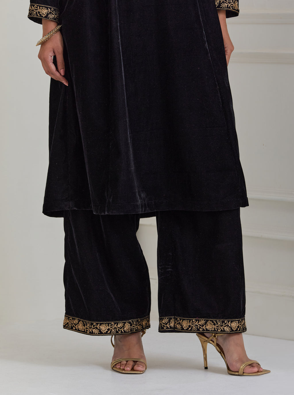 Black Embroidered Velvet Anarkali Suit - Set of 3