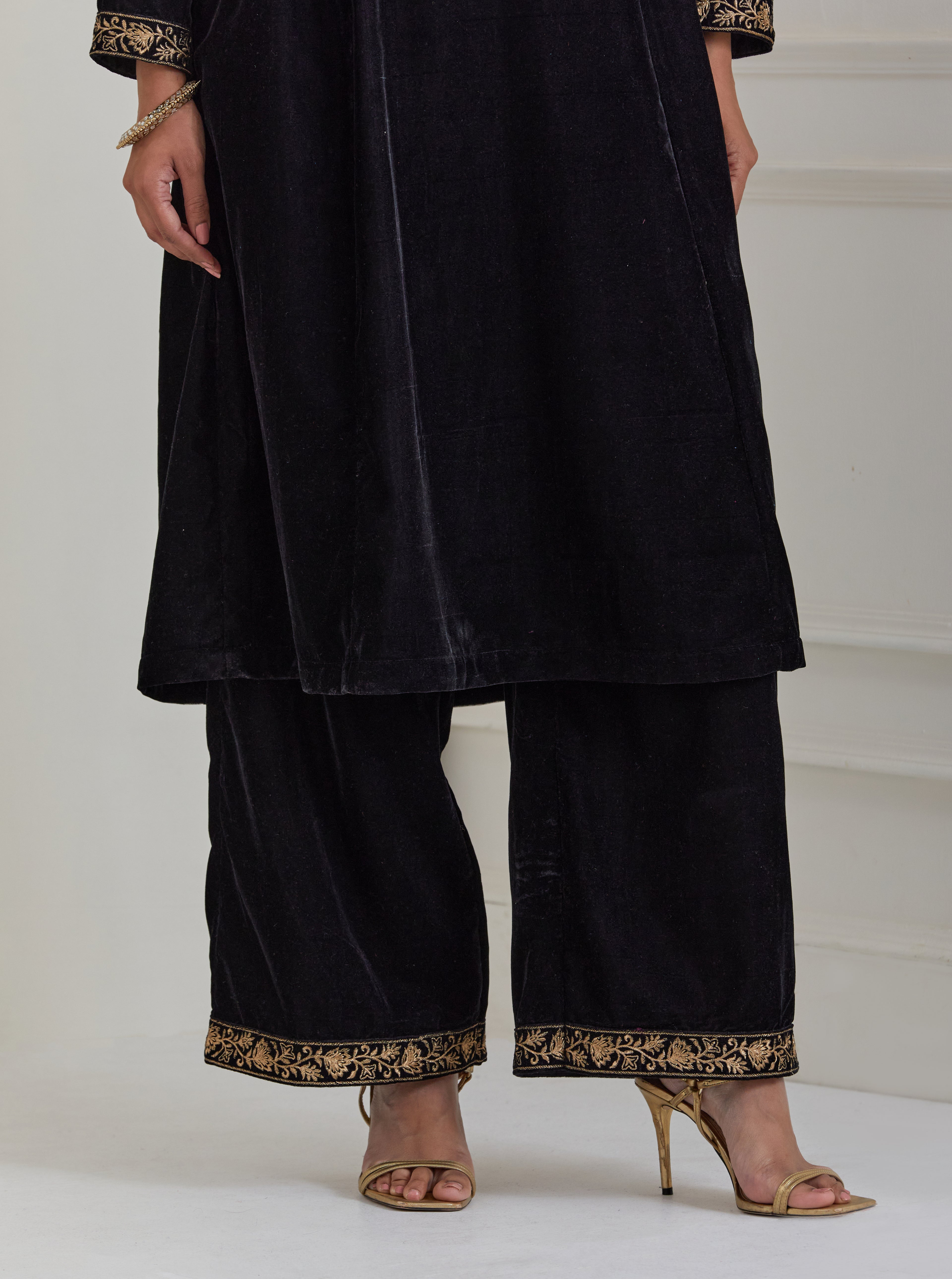 Black Embroidered Velvet Anarkali Suit - Set of 3